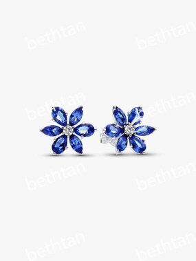 Sparkling Blue Herbarium Cluster Stud Earrings